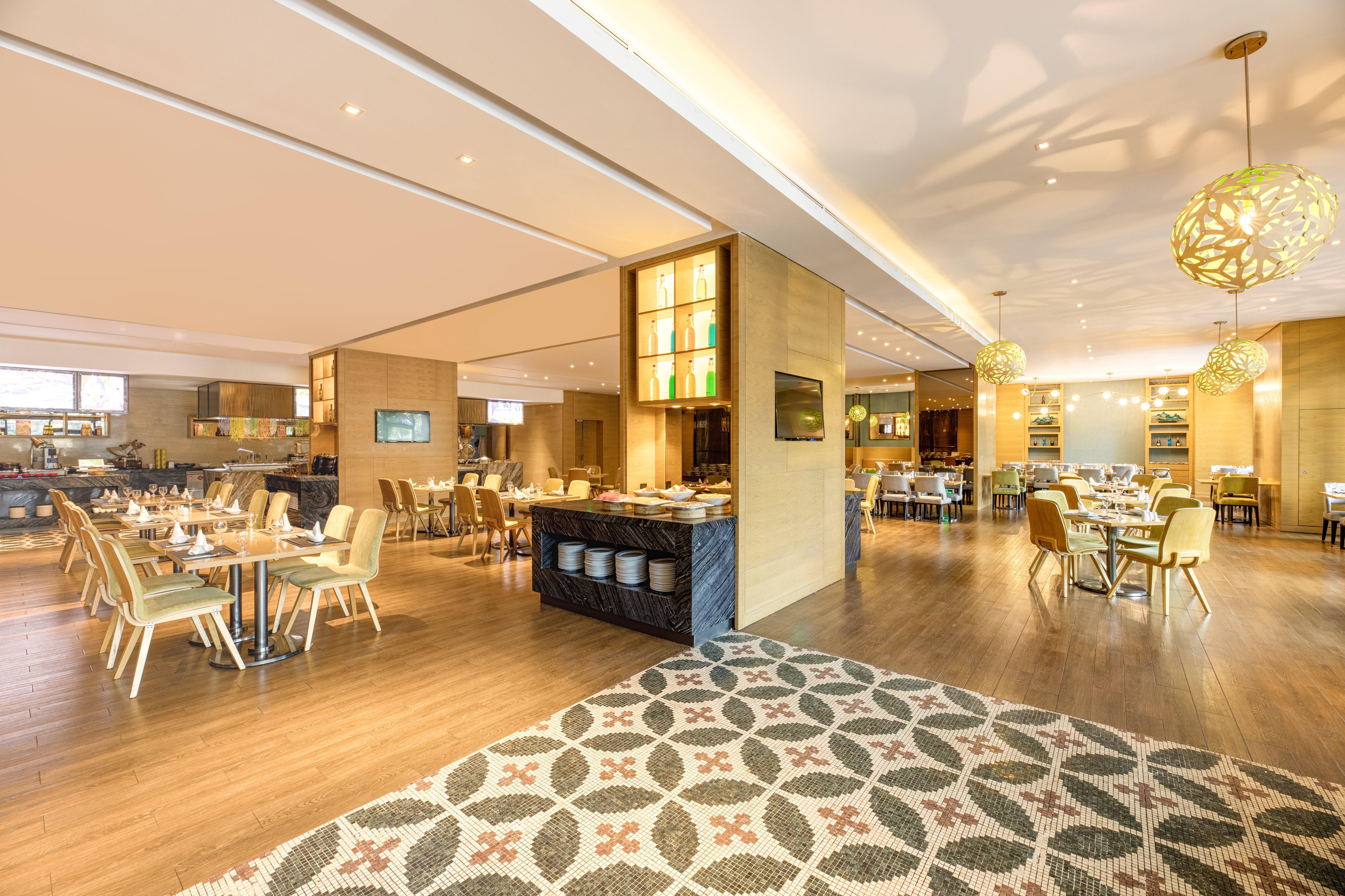 Holiday Inn Baoji Central By Ihg Exterior foto